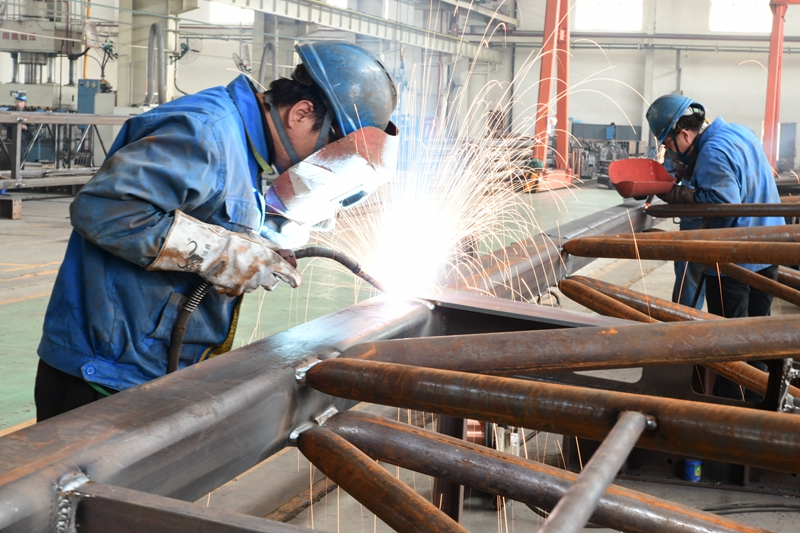 2021年5月七，陜建機股份舉辦為期6個月的“學(xué)黨史建功‘十四五’ 開新局奮進(jìn)新征程”為主題的勞動競賽1_副本.jpg